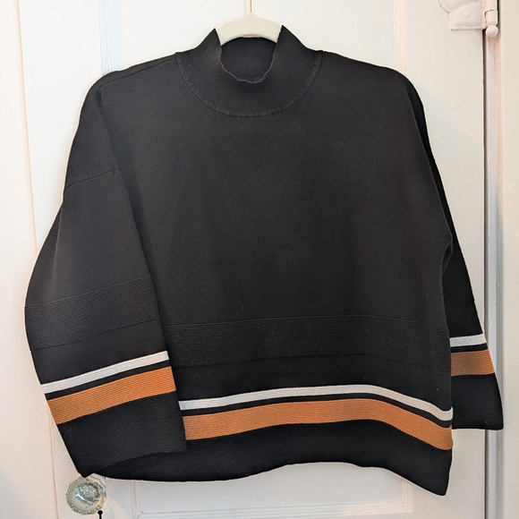 Hobbs London Sweaters - Hobbs London Black Mock Neck Sweater - Size L